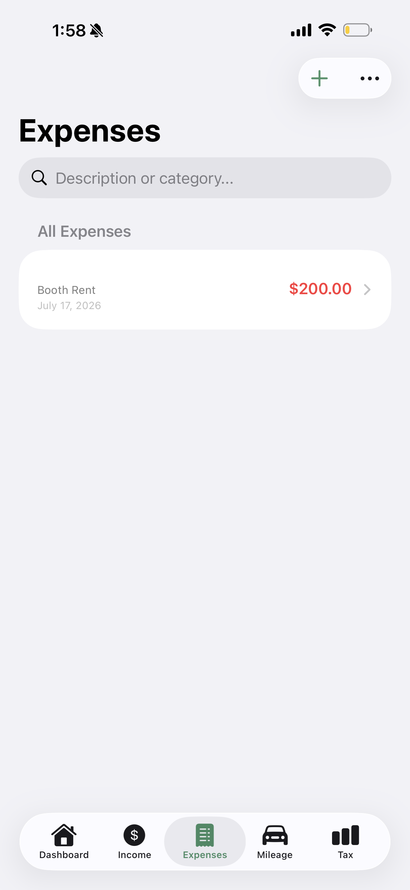 SuitesBooks expense tracking screen